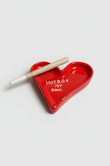 Red Heart Ashtray – Hotbox My Soul