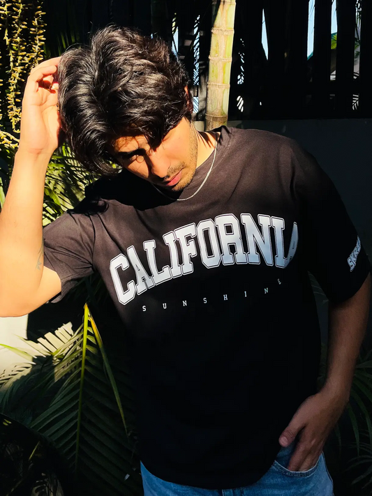Black oversized tshirt, california sunshine y2k graphic print, y2k stylish, skream tshirt