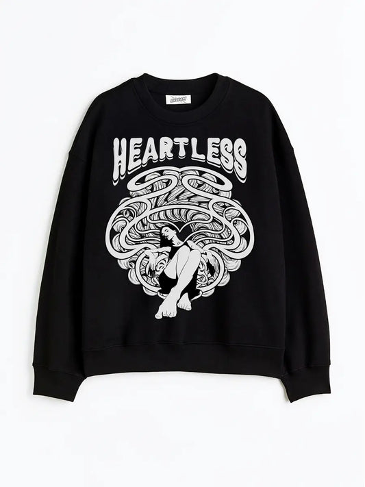 Black oversized sweatshirt, heartless black and white graphic y2k print, skream streetwear t-shirt